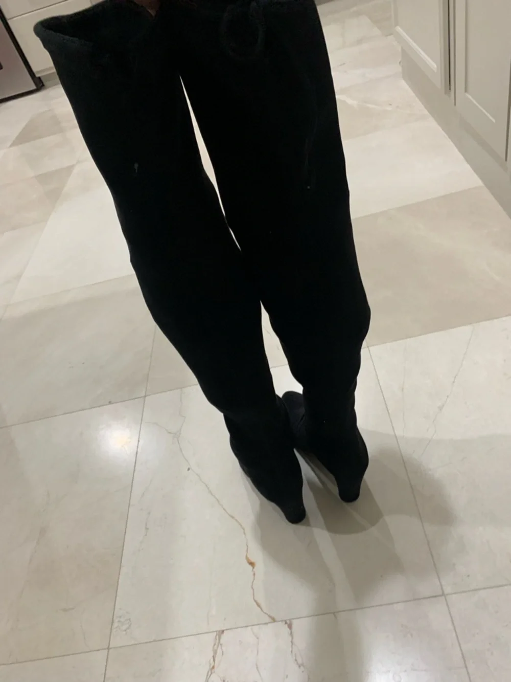 Stuart Weitzman Highland Stretch-Black Suede Over-the-Knee Boot Size 40